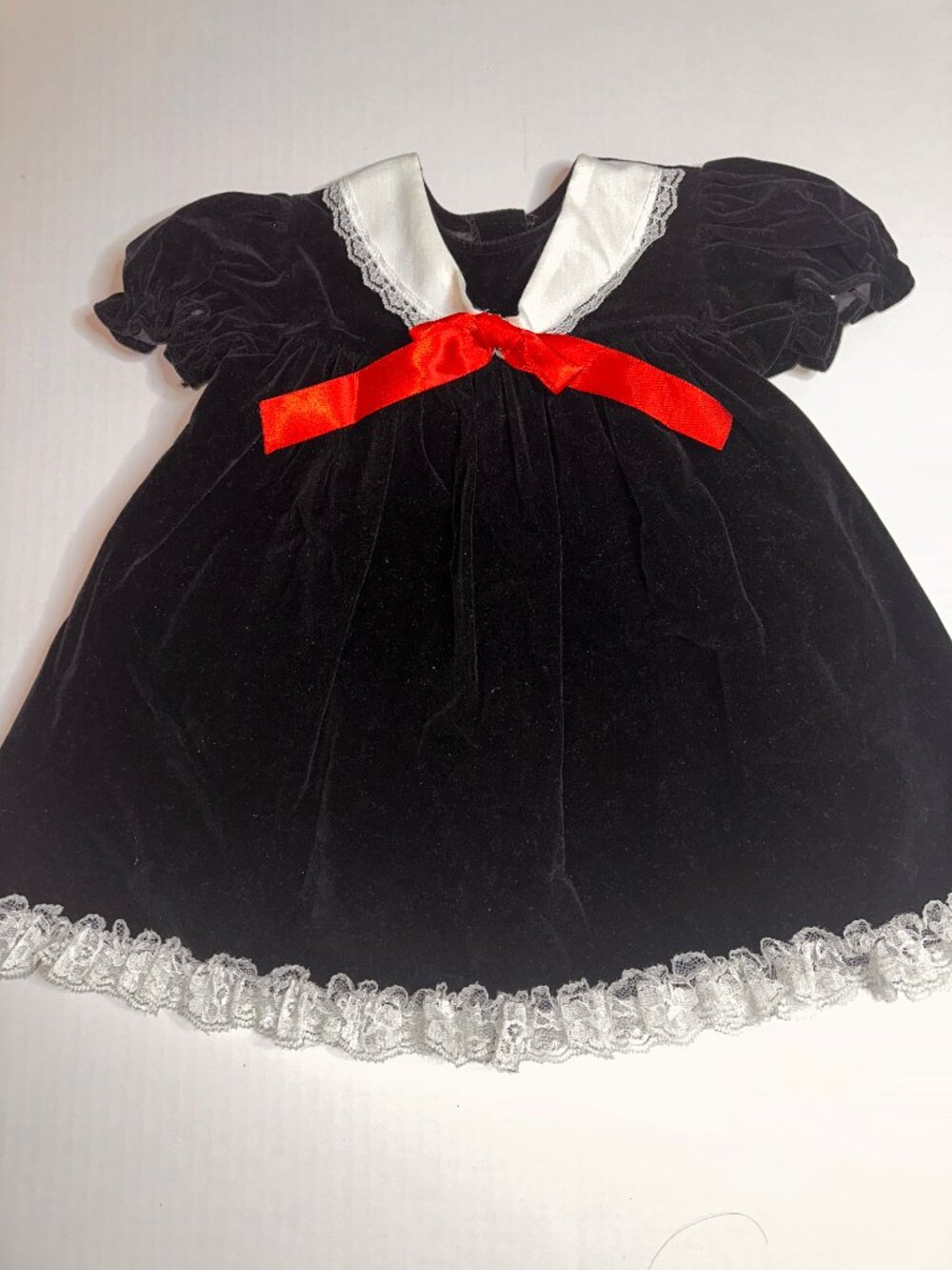 Vintage 80s 90s Black Velvet Baby Dress With White Lace Cutest One 24Mo #791